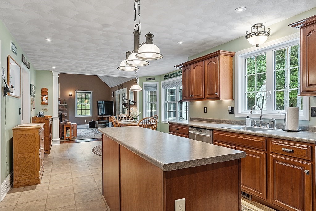36 Cow Pond Brook Road Groton, MA 01450 - Photo 10 of 42 Gallery Image 10