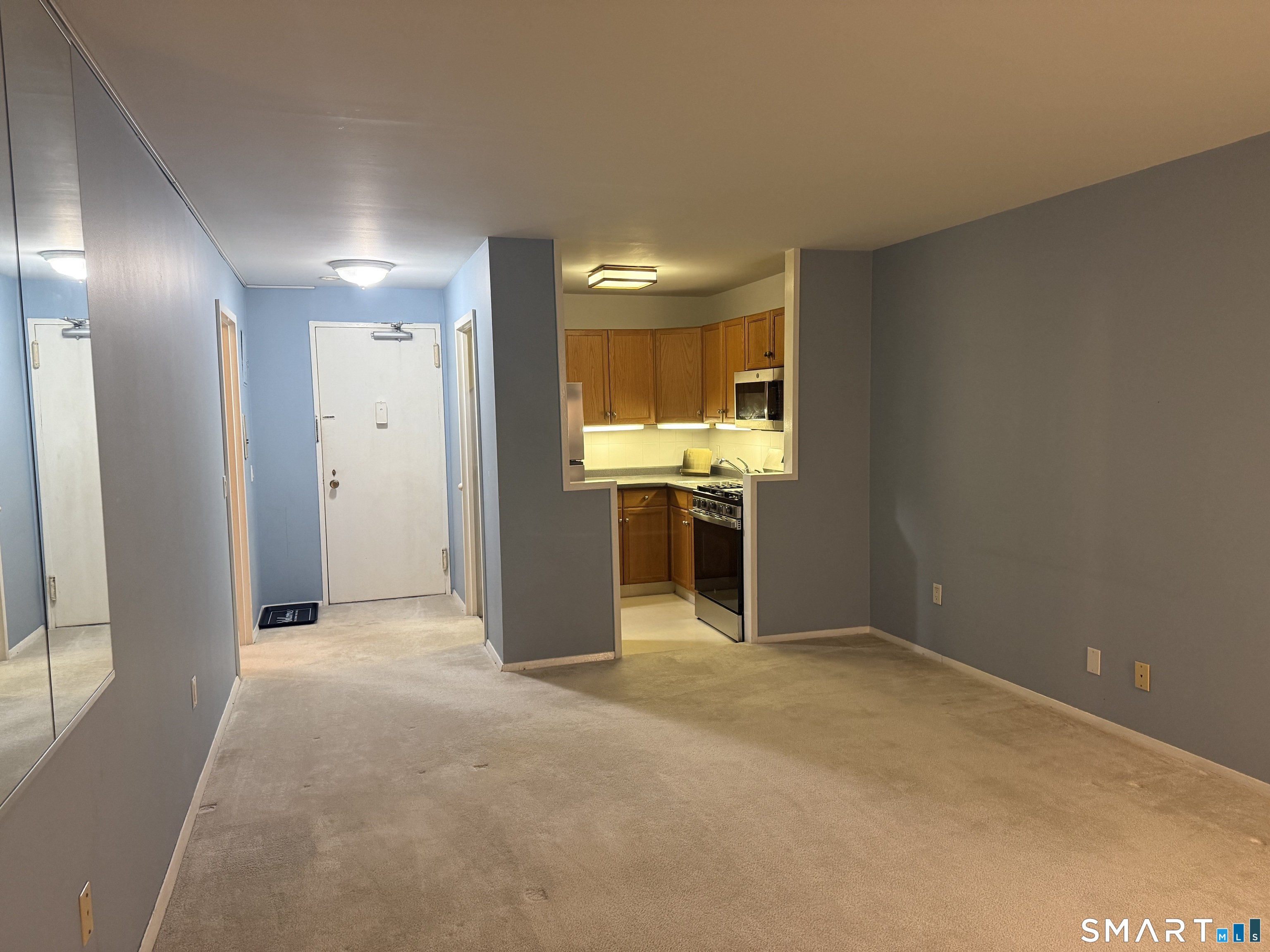 99 Prospect Street, Unit 4D Stamford, CT 06901 - Photo 7 of 18