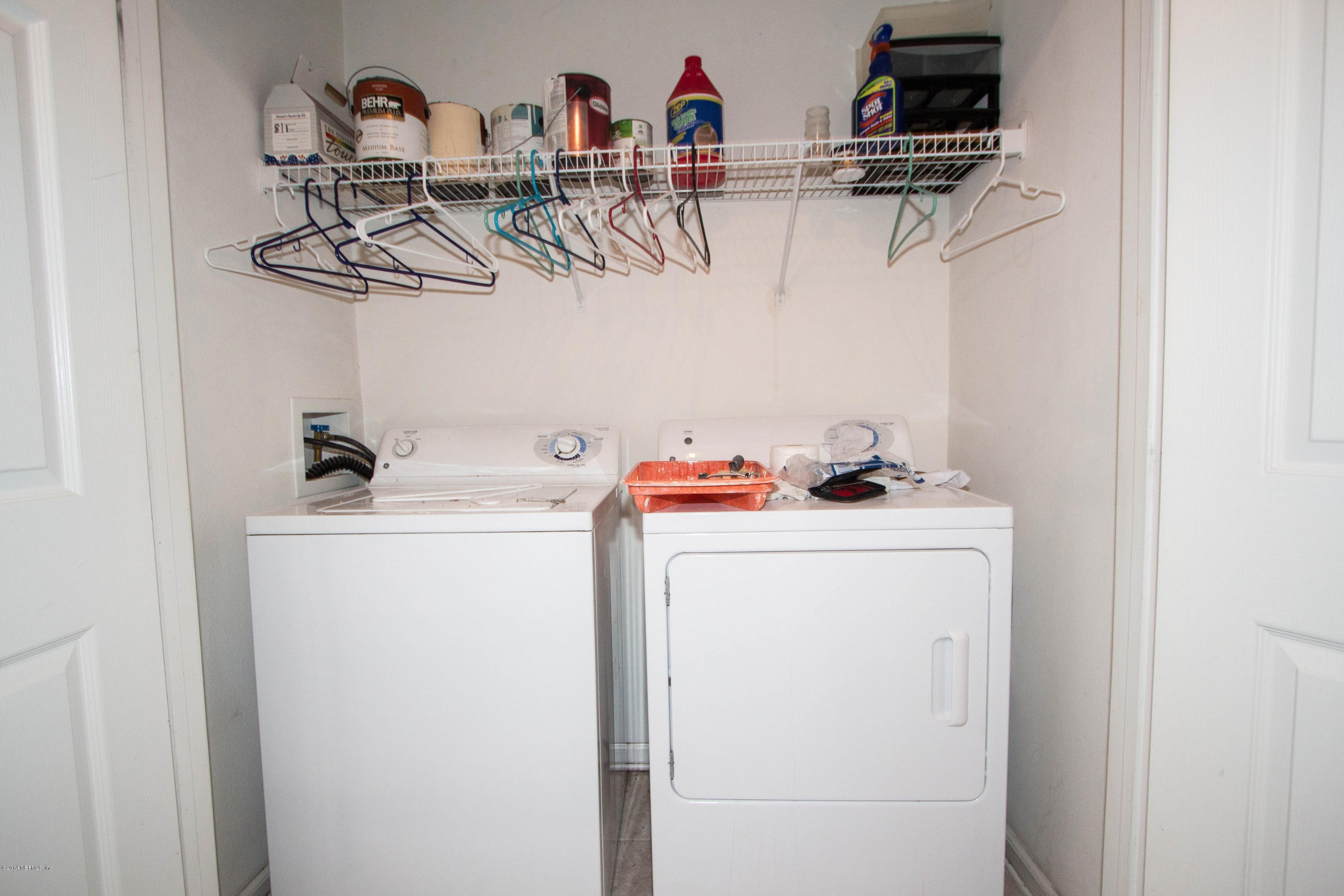 10550 Baymeadows Road, Unit 811 Jacksonville, FL 32256 - Photo 15 of 20 Laundry