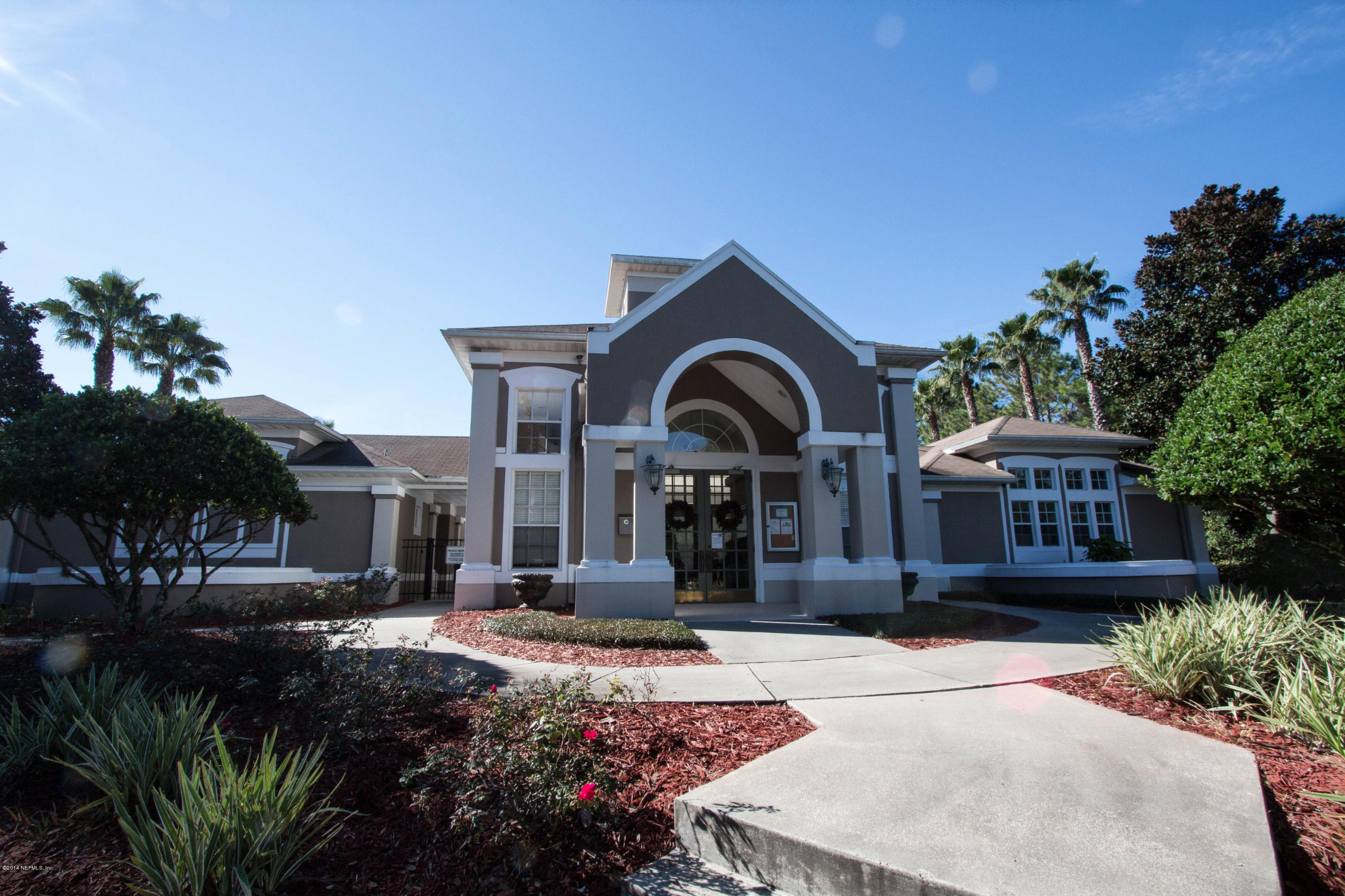 10550 Baymeadows Road, Unit 811 Jacksonville, FL 32256 - Photo 18 of 20 Community Center
