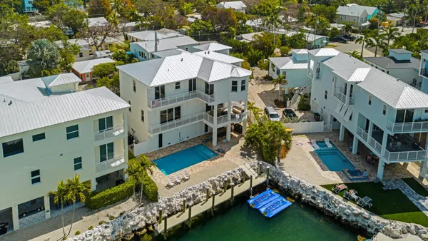 $4,490,000 | 865 50th Street Gulf, Marathon, FL 33050