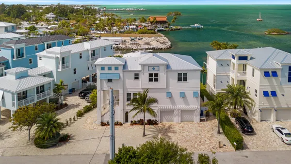 $4,490,000 | 865 50th Street Gulf, Marathon, FL 33050