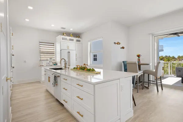 $4,490,000 | 865 50th Street Gulf, Marathon, FL 33050