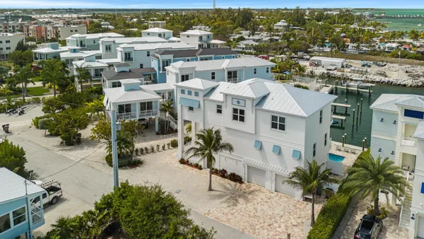 $4,490,000 | 865 50th Street Gulf, Marathon, FL 33050