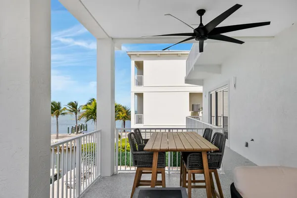$4,490,000 | 865 50th Street Gulf, Marathon, FL 33050