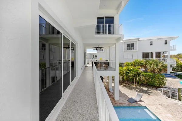$4,490,000 | 865 50th Street Gulf, Marathon, FL 33050