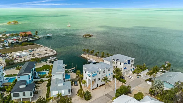 $4,490,000 | 865 50th Street Gulf, Marathon, FL 33050
