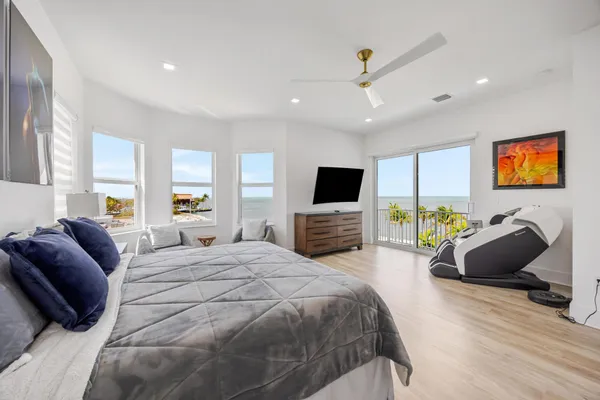 $4,490,000 | 865 50th Street Gulf, Marathon, FL 33050