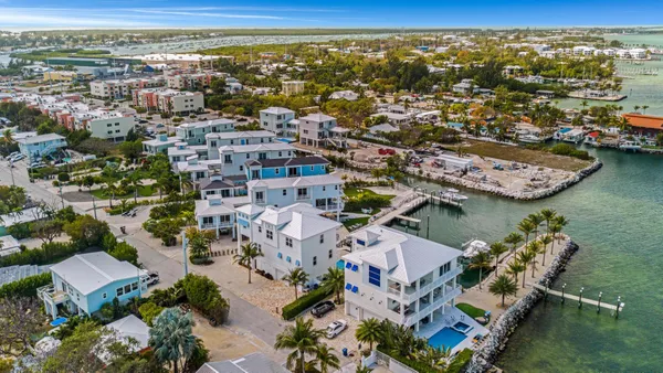 $4,490,000 | 865 50th Street Gulf, Marathon, FL 33050
