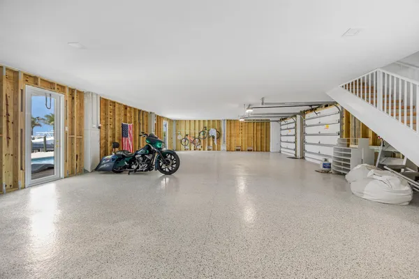 $4,490,000 | 865 50th Street Gulf, Marathon, FL 33050