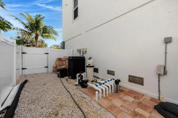$4,490,000 | 865 50th Street Gulf, Marathon, FL 33050