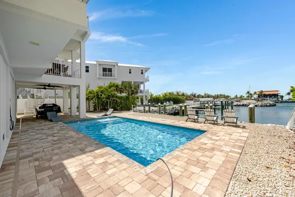 $4,490,000 | 865 50th Street Gulf, Marathon, FL 33050