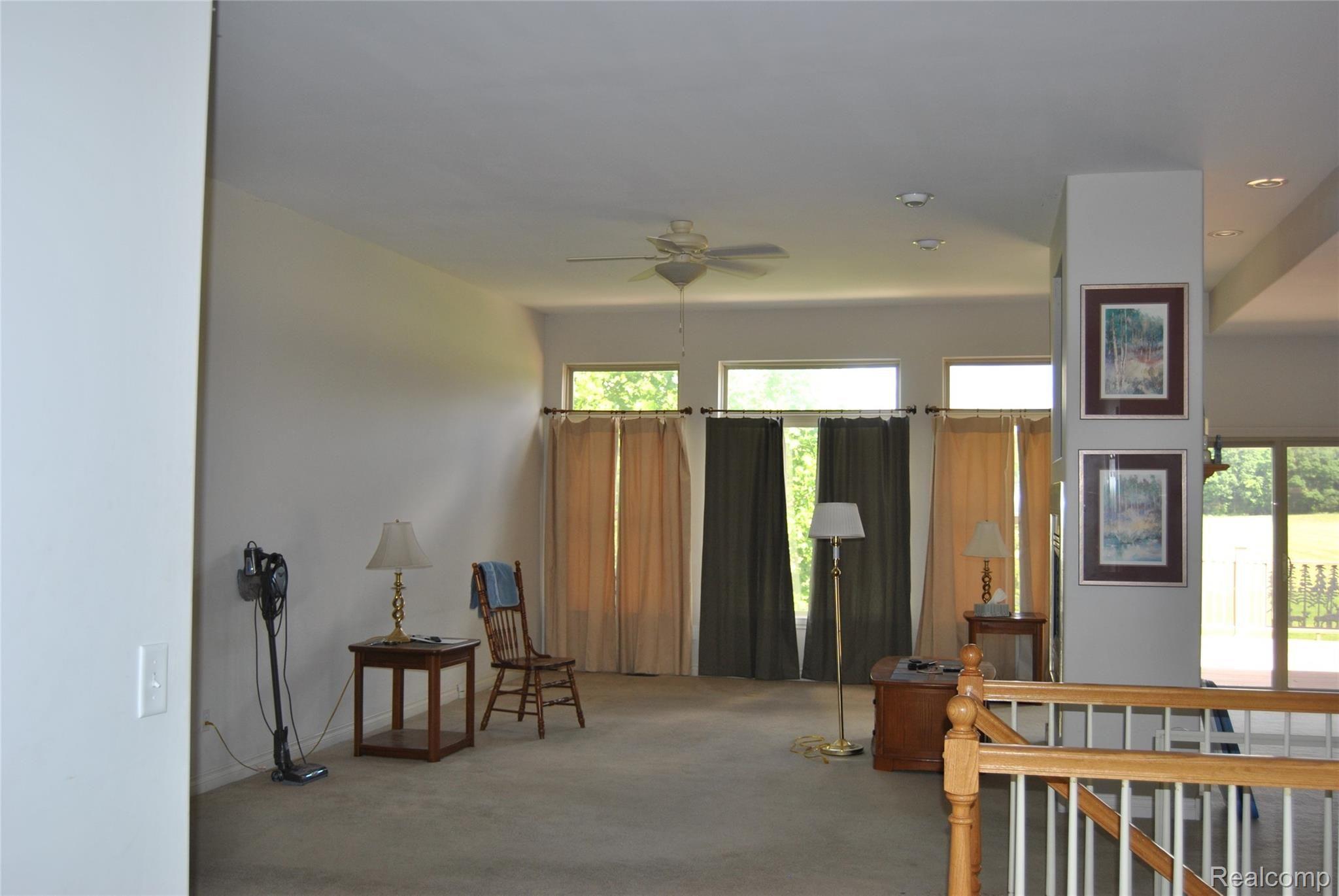 1284 Farnsworth Road Lapeer, MI 48446 - Photo 2 of 24 DSC_0220.JPG