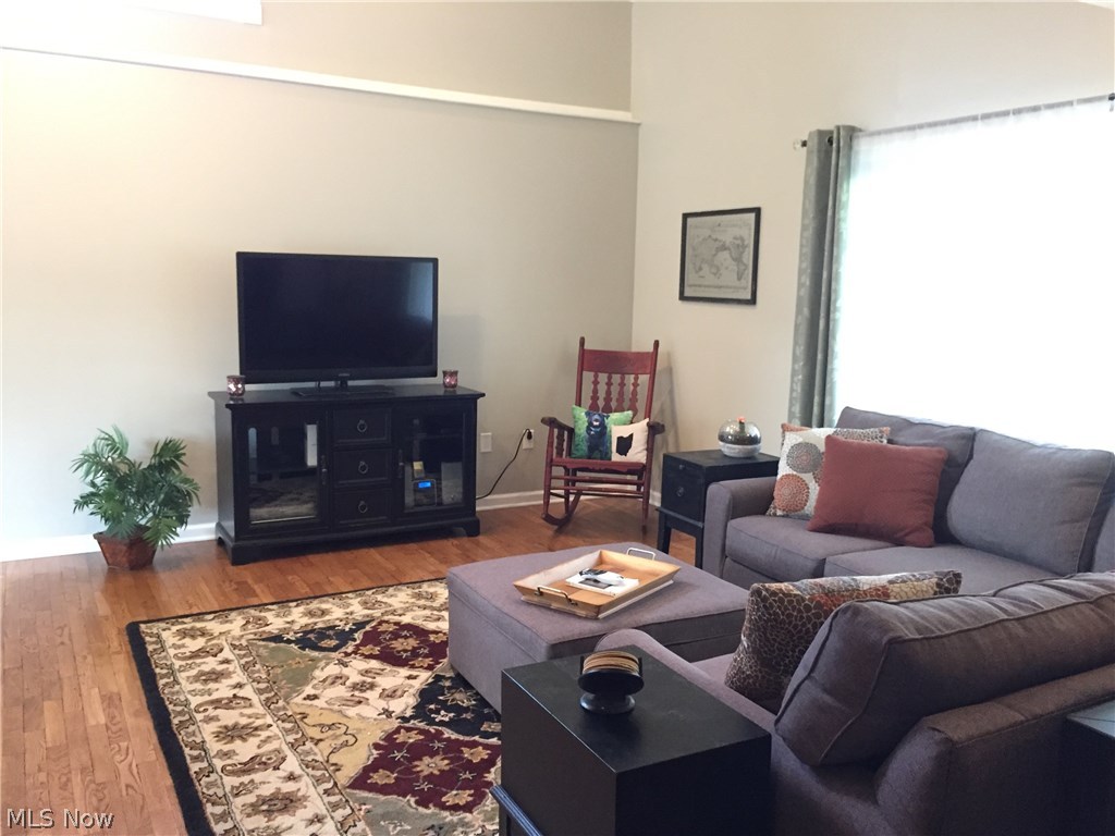 330 Annis Road Amherst, OH 44001 - Photo 2 of 30 Gallery Image 2