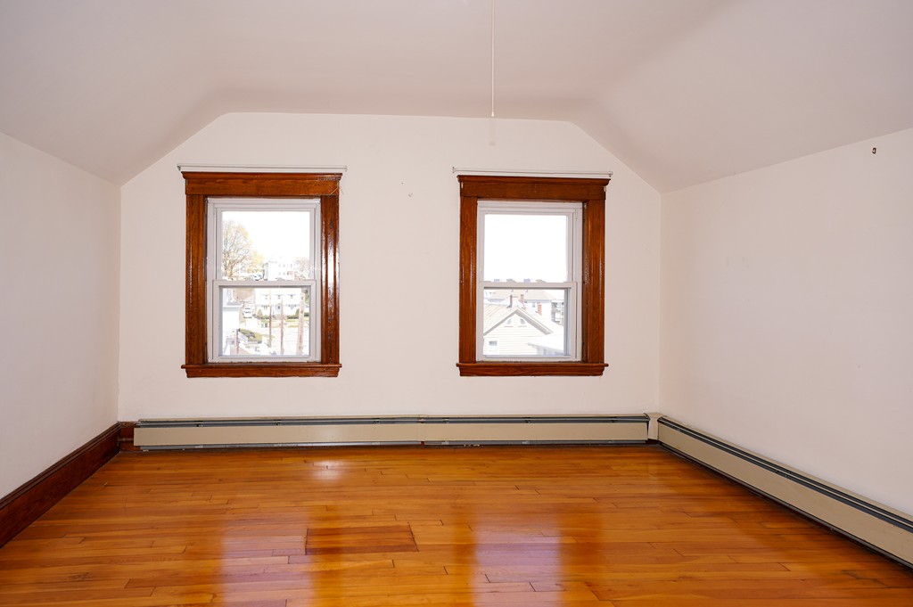 15-17 Rangeley Road Watertown, MA 02472 - Photo 20 of 35 Gallery Image 20