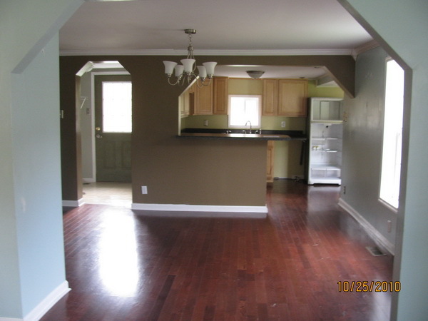 3974 Old Catawba Road Salem, VA 24153 - Photo 4 of 8 Dining Area