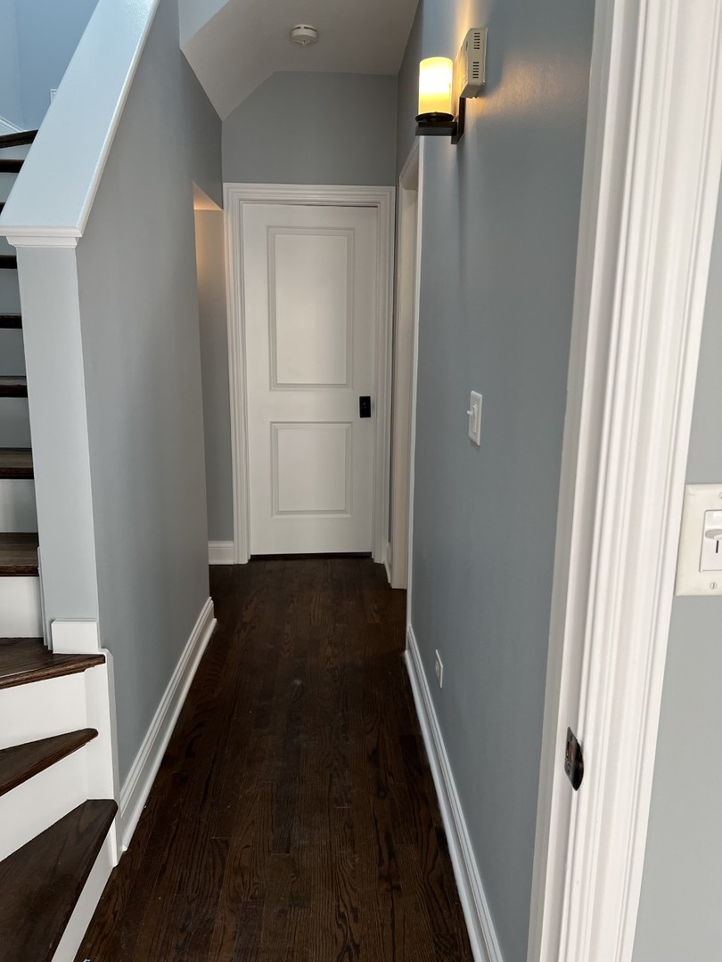 Undisclosed Address Chicago, IL 60614 - Photo 14 of 22 a view of a hallway