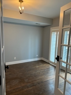 Undisclosed Address Chicago, IL 60614 - Photo 3 of 22 a view of an empty room with a window