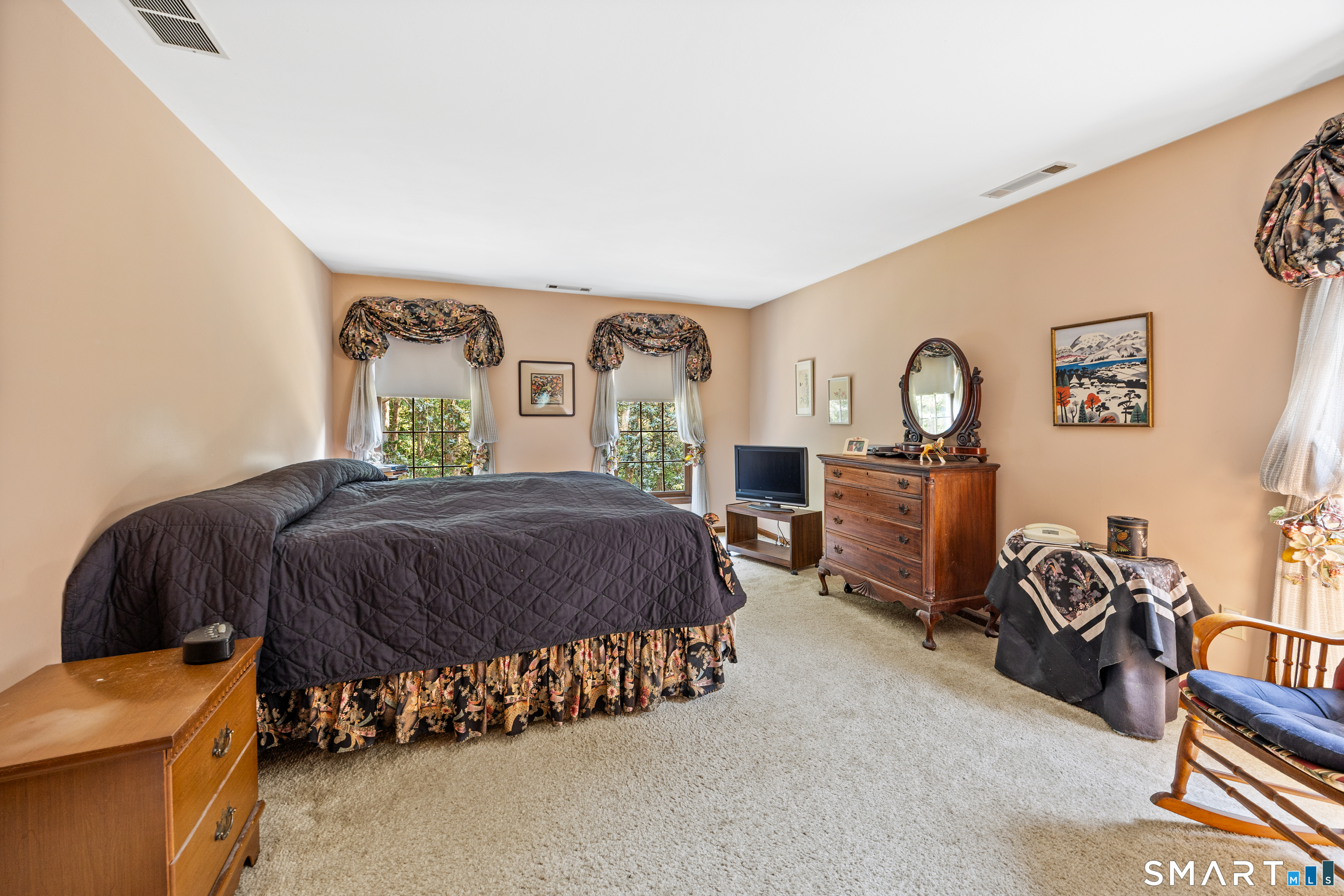 791 Wallingford Road Cheshire, CT 06410 - Photo 26 of 40