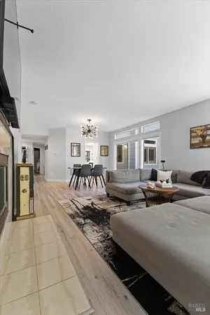 $589,999 | 2070 Stonefield Lane, Santa Rosa, CA 95403