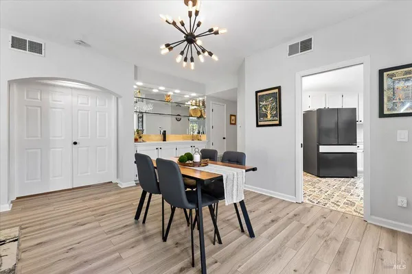 $589,999 | 2070 Stonefield Lane, Santa Rosa, CA 95403