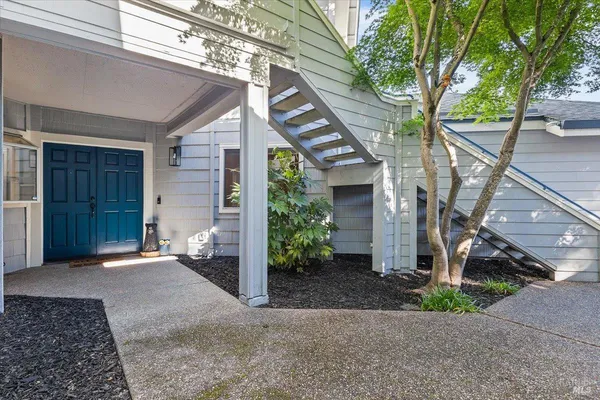 $589,999 | 2070 Stonefield Lane, Santa Rosa, CA 95403