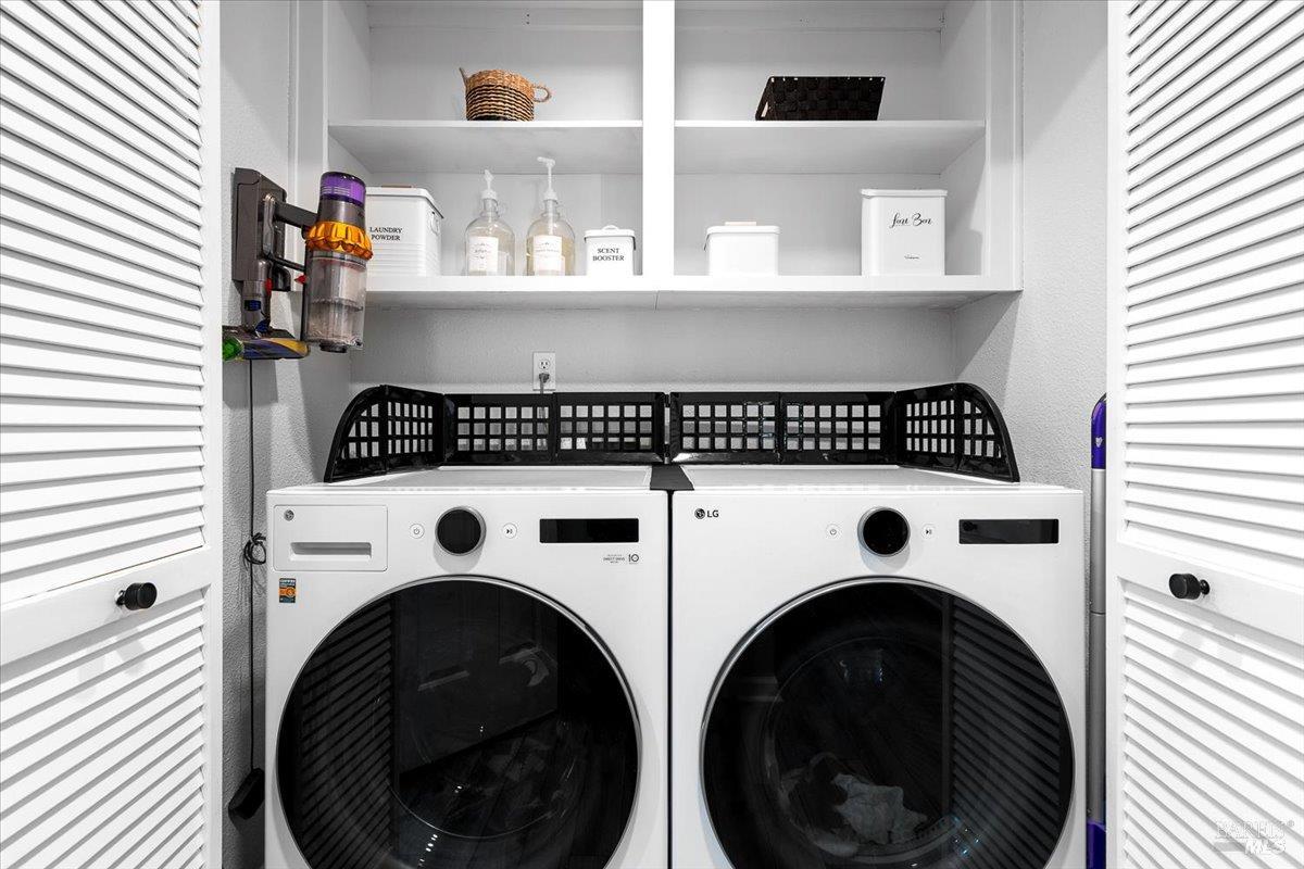 2070 Stonefield Lane Santa Rosa, CA 95403 - Photo 21 of 48