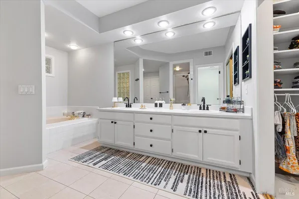 $589,999 | 2070 Stonefield Lane, Santa Rosa, CA 95403