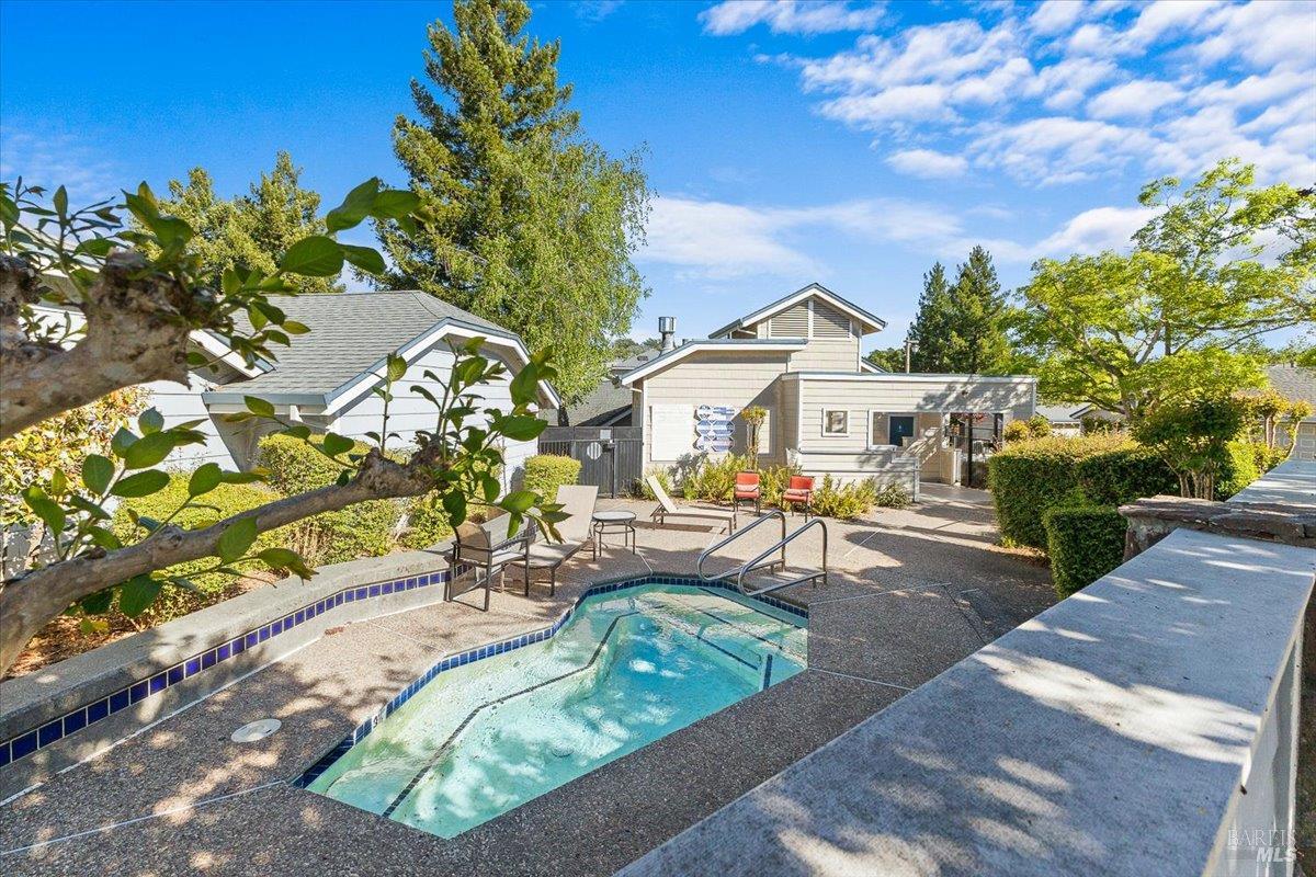 2070 Stonefield Lane Santa Rosa, CA 95403 - Photo 45 of 48