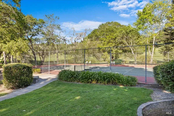 $589,999 | 2070 Stonefield Lane, Santa Rosa, CA 95403