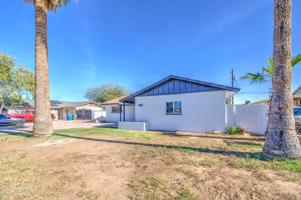 $369,900 | 6001 West Pinchot Avenue, Phoenix, AZ 85033
