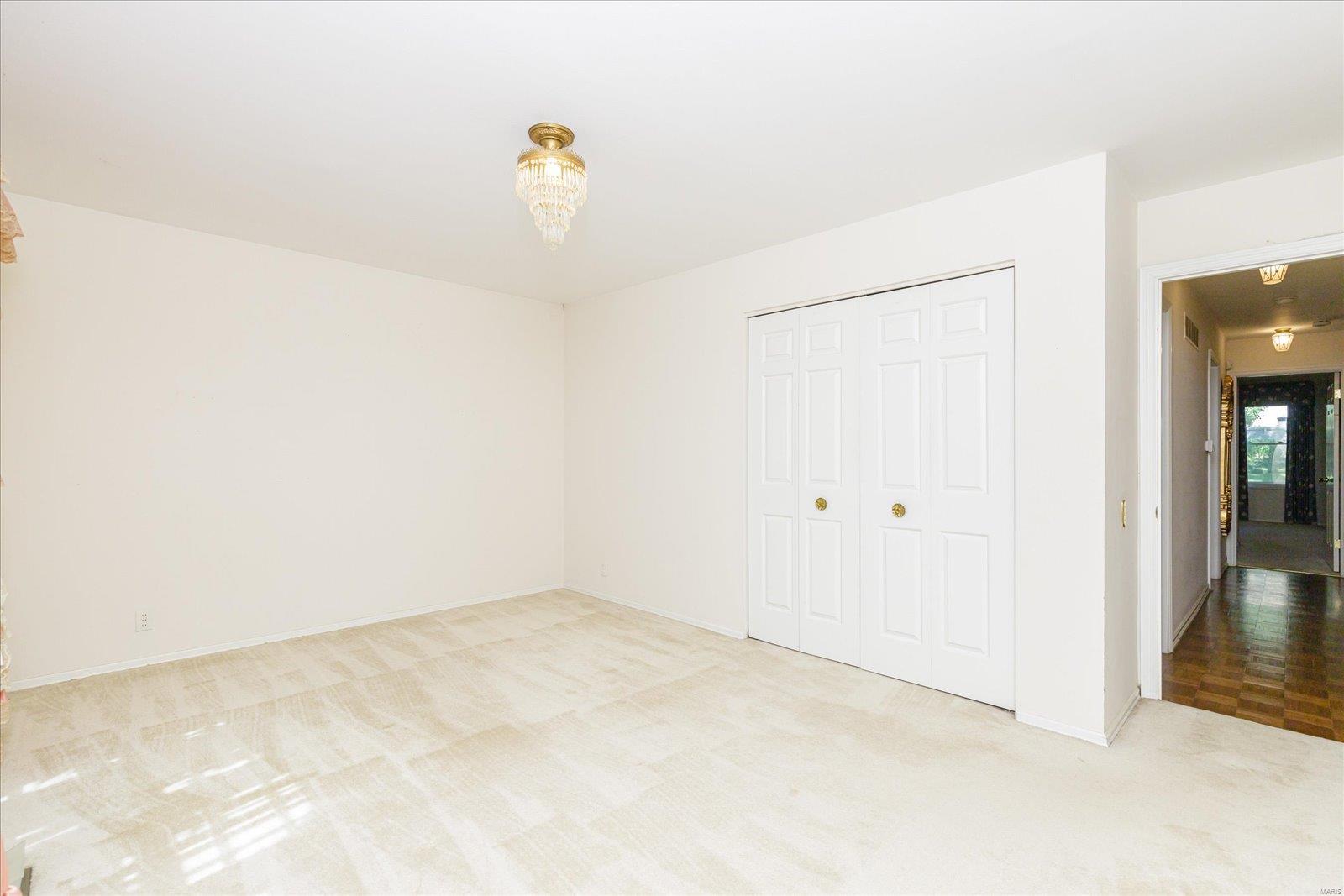 32 Ridgepoint Drive Chesterfield, MO 63017 - Photo 40 of 48 Gallery Image 40