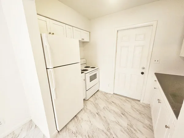 $1,720 | 692 Neil Road, Unit 702, West Palm Beach, FL 33415