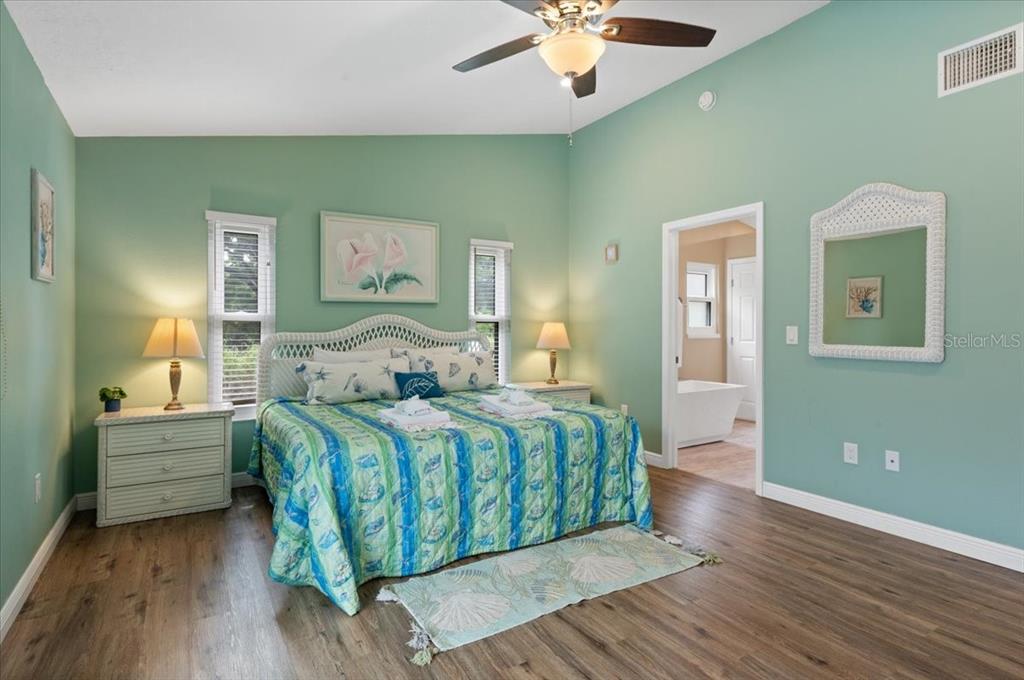 3041 Nocturne Road Venice, FL 34293 - Photo 15 of 54