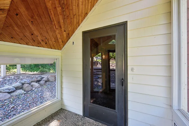 $849,000 | 8847 47th Street Southwest, Howard Lake, MN 55349