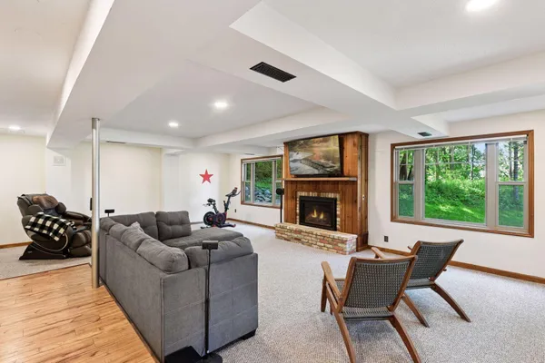 $824,000 | 8847 47th Street Southwest, Howard Lake, MN 55349