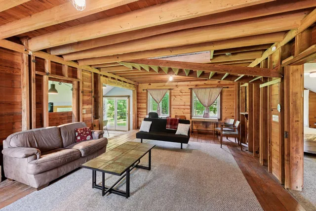 $849,000 | 8847 47th Street Southwest, Howard Lake, MN 55349