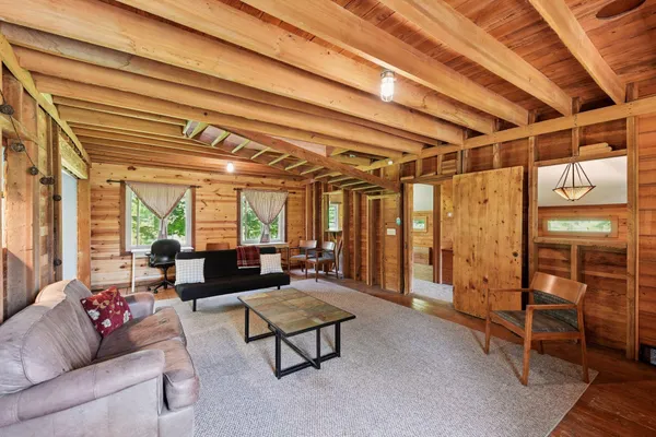 $824,000 | 8847 47th Street Southwest, Howard Lake, MN 55349