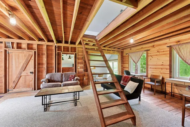 $849,000 | 8847 47th Street Southwest, Howard Lake, MN 55349