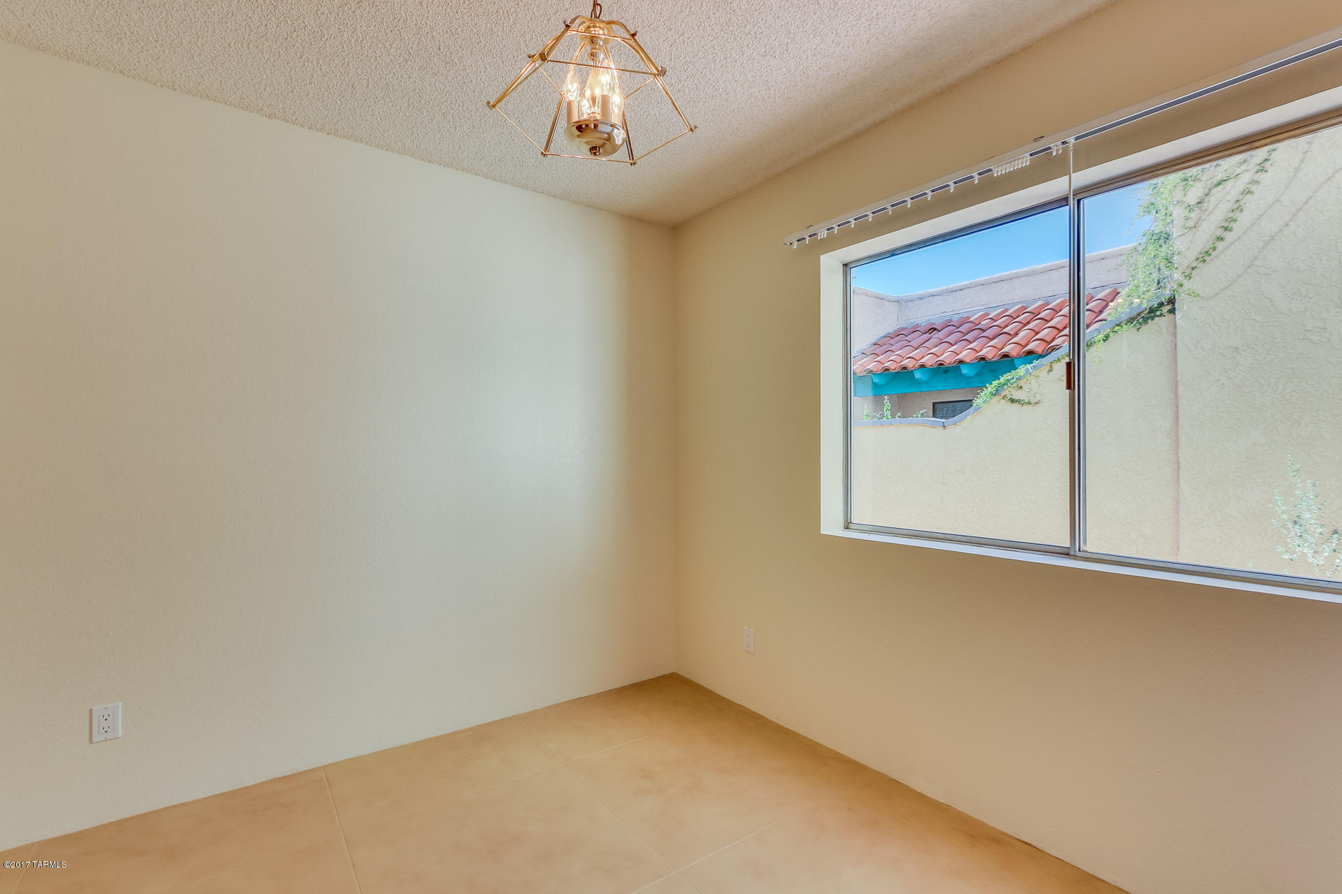 4918 North Valle Road Tucson, AZ 85750 - Photo 13 of 41