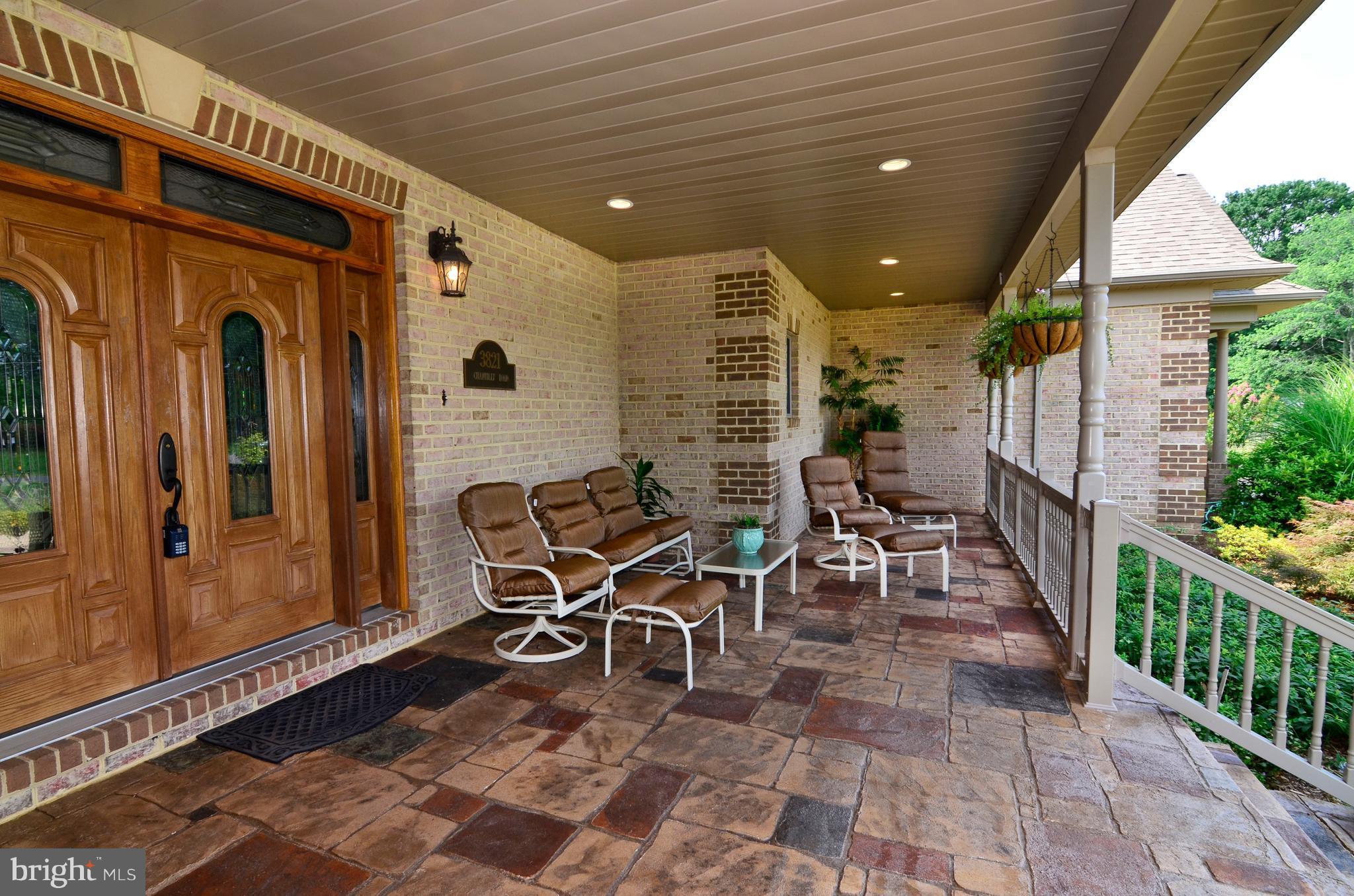 3821 Chantilly Road Chantilly, VA 20151 - Photo 5 of 33 Large Front Porch