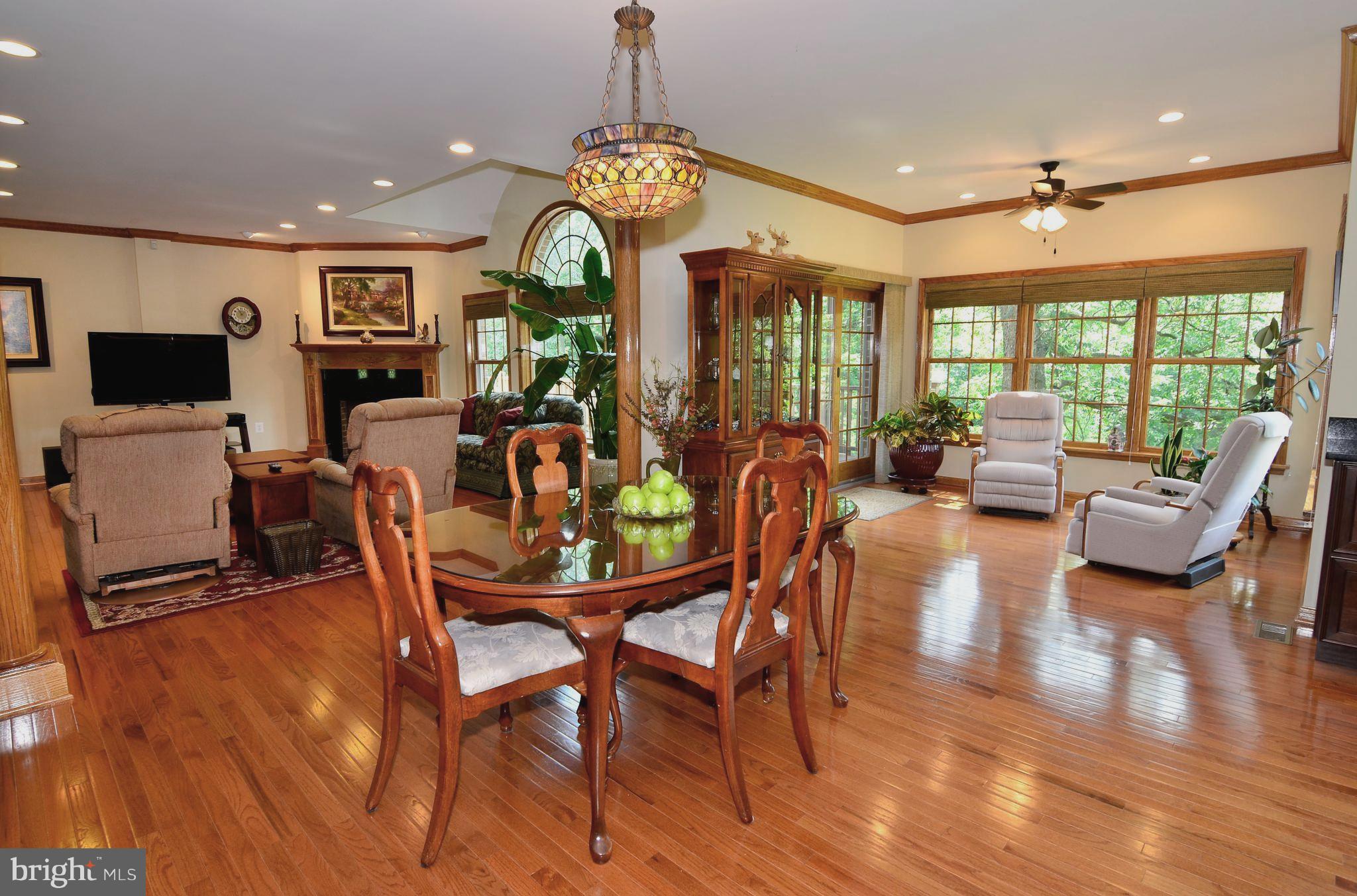 3821 Chantilly Road Chantilly, VA 20151 - Photo 9 of 33 Hardwoods Throughout