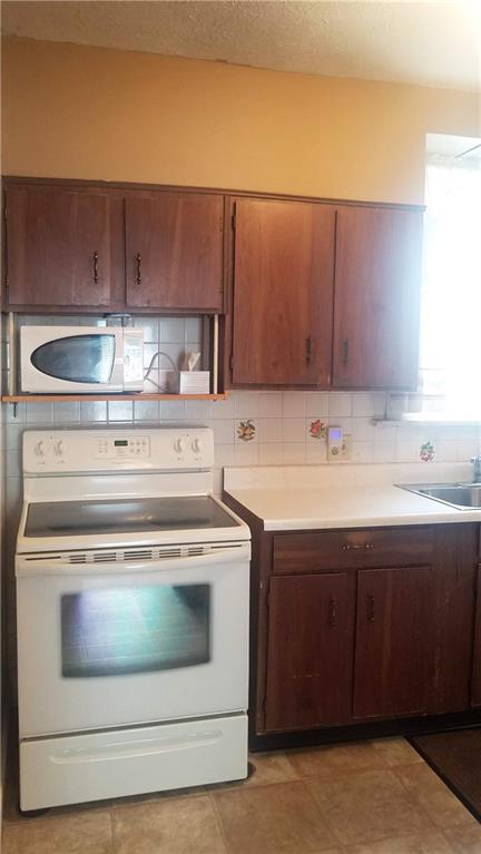 549 Adams Street Rochester, PA 15074 - Photo 8 of 25 Gallery Image 8