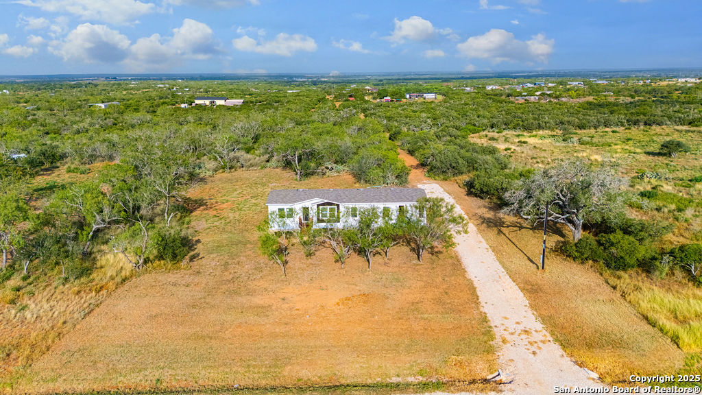 149 County Road 2644 Devine, TX 78057 - Photo 11 of 26