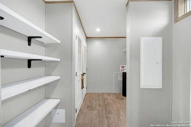 $299,950 | 149 County Road 2644, Devine, TX 78057