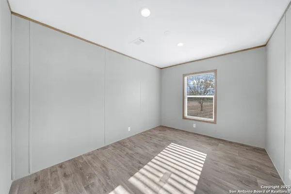 $299,950 | 149 County Road 2644, Devine, TX 78057