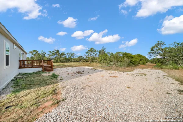 $299,950 | 149 County Road 2644, Devine, TX 78057