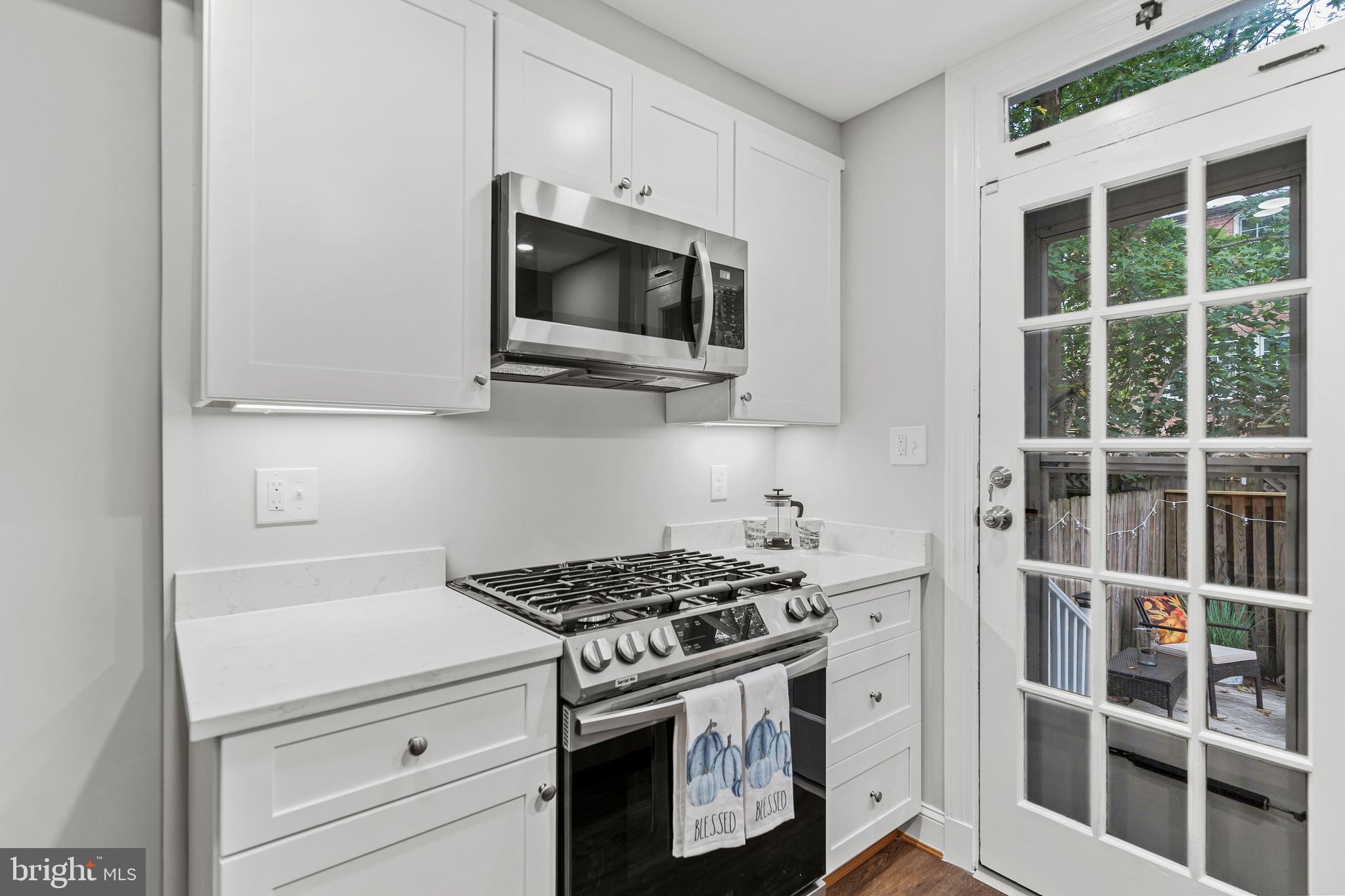 1112 Portner Road Alexandria, VA 22314 - Photo 17 of 55