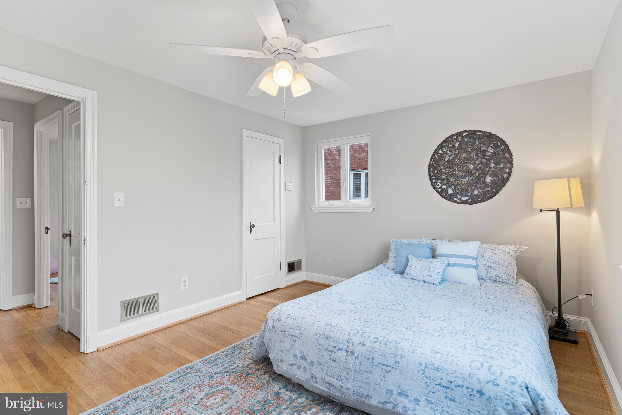 1112 Portner Road Alexandria, VA 22314 - Photo 20 of 55