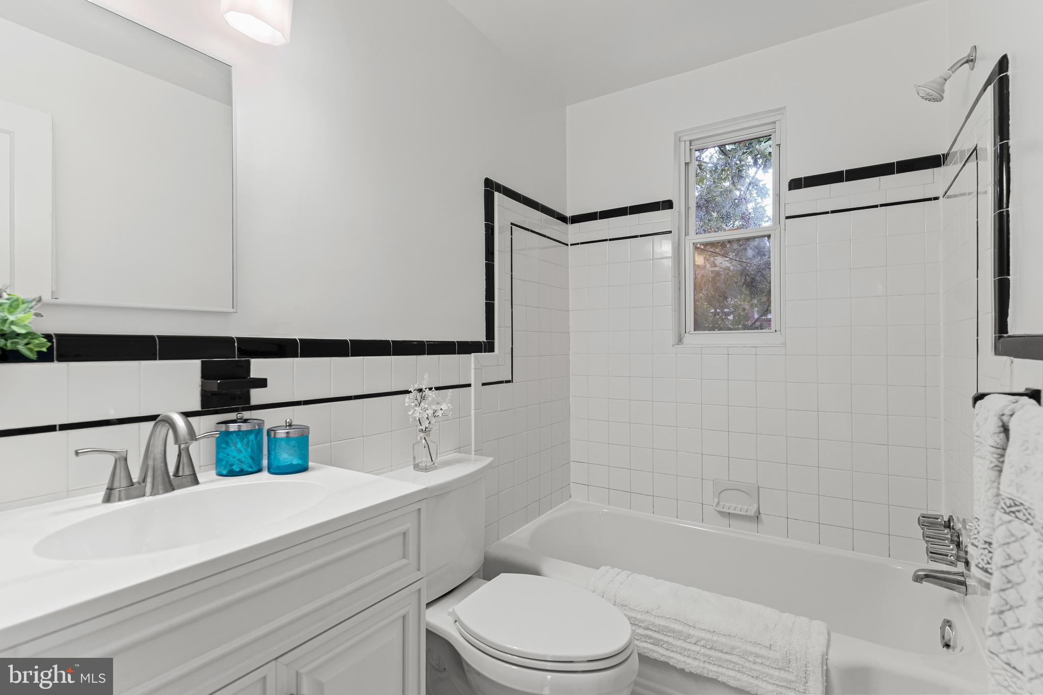 1112 Portner Road Alexandria, VA 22314 - Photo 24 of 55